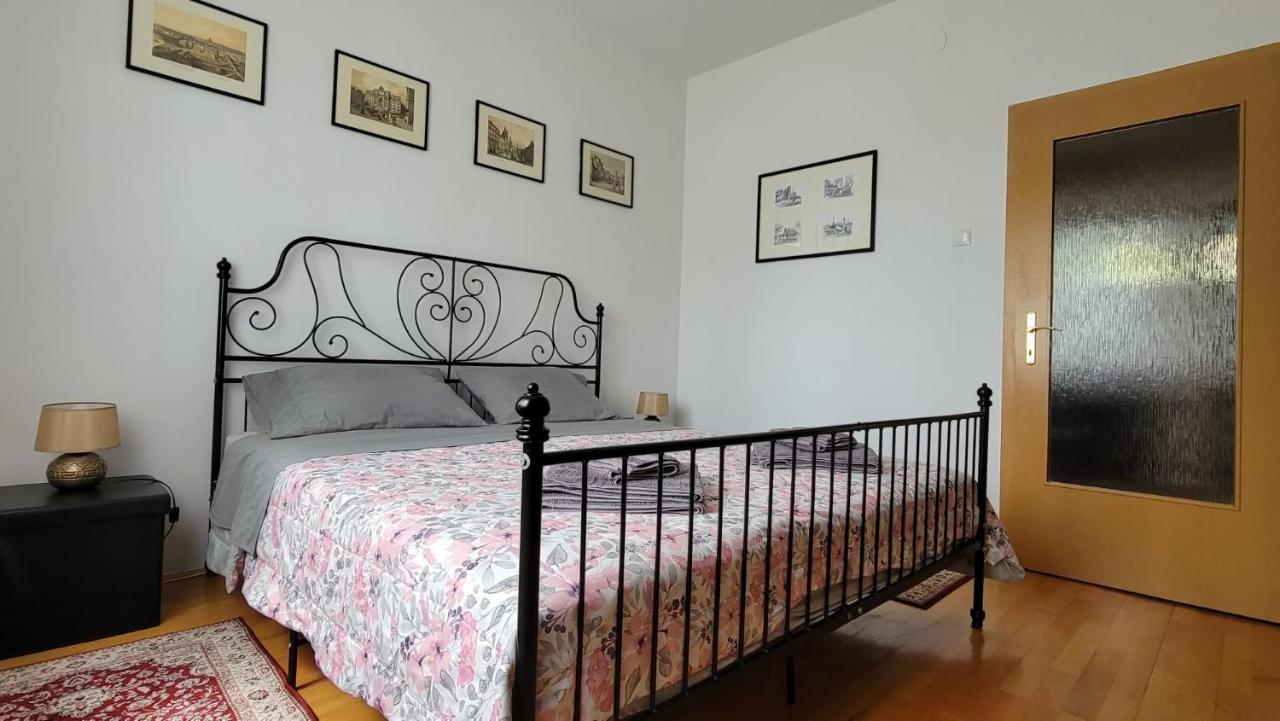 Traveler'S Retreat Apartment Brasov Luaran gambar
