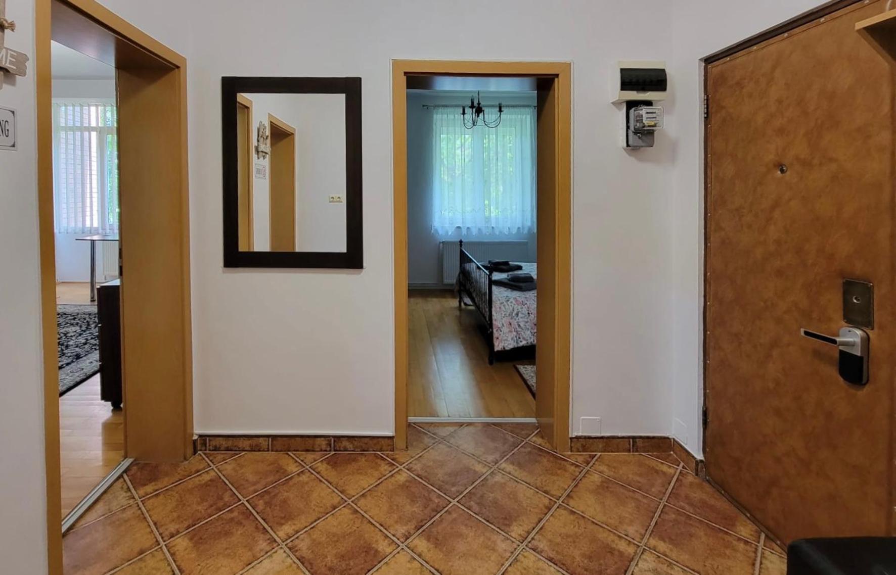 Traveler'S Retreat Apartment Brasov Luaran gambar